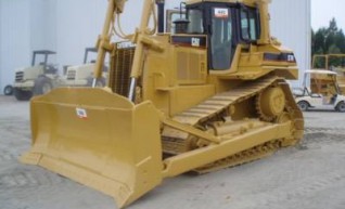 Caterpillar D7R Dozer 1