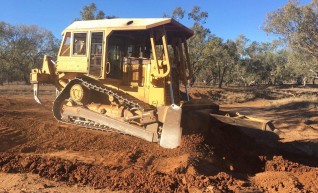 Caterpillar D7R Dozer 1