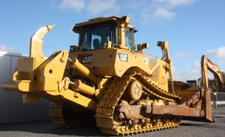 Caterpillar	 D8T Dozer*(GPS) 1