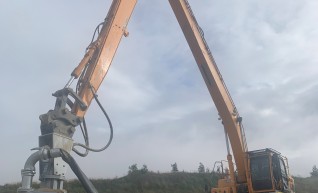 Dredge pump run off Longreach Excavator 1