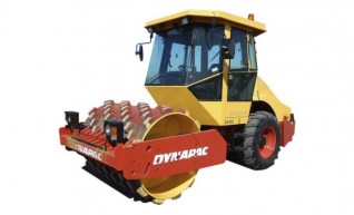 Dynapac Single Padfoot Vibrating Drum Roller - 7.9t 1