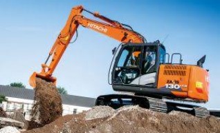 13 Tonne Hitachi Excavator 1