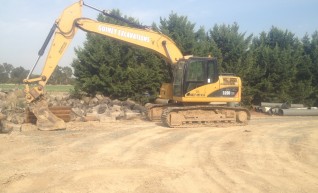 Excavator Hire Cat 320D RR 1