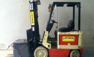 Forklift  - 2.5 CB Electric 1