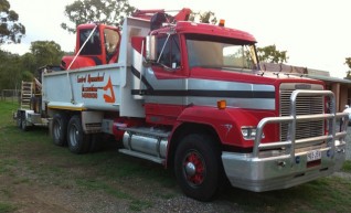 Freightliner Tipper 450hp 1