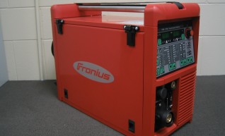 FRONIUS TPS2700 PULSE MIG 1