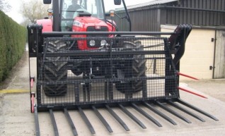 Heavy Duty Buck Rake 1