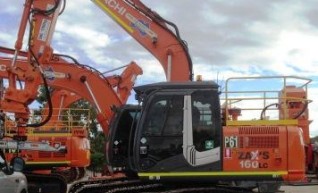 Hitachi 16T Tracked Excavators  1