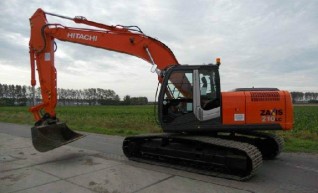 Hitachi Excavator 210 1