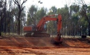 Hitachi ZX350 Excavator 1