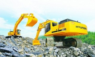 Hyundai 50T R500-7 Excavator 1