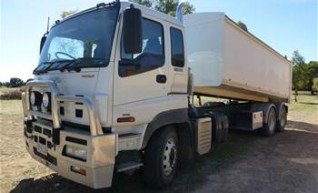 Isuzu Tandem Tipper 1