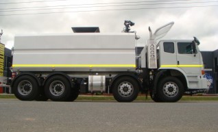 IVECO ACCO 8X4 18,000LT WATER TRUCK 1