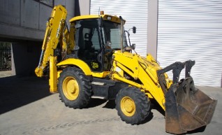 JCB 3CX 4WD Backhoe 1