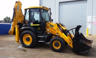 JCB 3CX BACKHOE 1