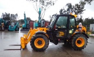 JCB 531-70 Telehandler 1