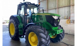 John Deere 6175M Cab Tractor 1