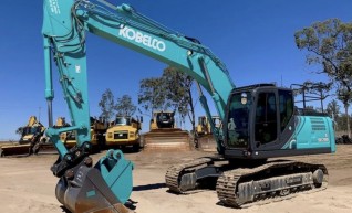 Kobelco 22 Ton Excavator 1