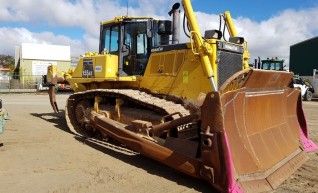 Komatsu D155AX-6 1