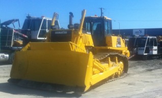 Komatsu D155AX-6 1