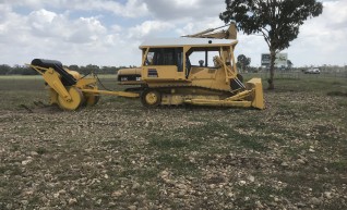 Komatsu D60P Dozer 1