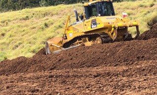 Komatsu D65 Dozer 1