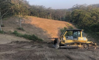 Komatsu D65 EX12 Dozer 1