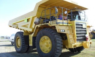 Komatsu HD785-5 Dump Truck 1