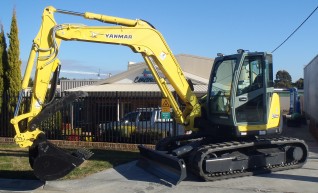 KR 25 YANMAR SV100 1