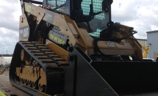 Large Posi Track Skid Steer 1