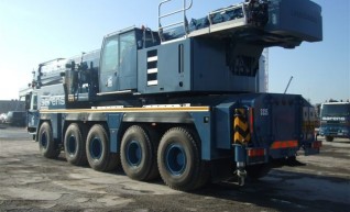 Liebherr LTM130 1