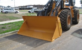 LM Series 4 In 1 Bucket 1