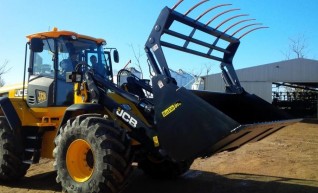 Loader Silage Bucket Grapple 1