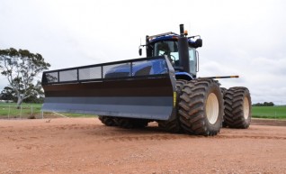 Longhorn Blade 1