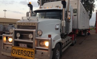 Mack Superliner Prime Mover 1