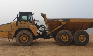 Komatsu HM350 Moxy 1