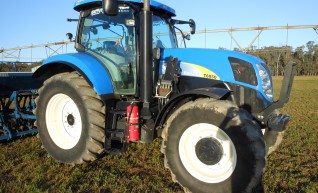 4WD 125HP New Holland T6050 Tractor 1
