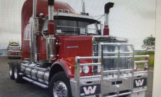 Prime Mover Western Star 4900 1