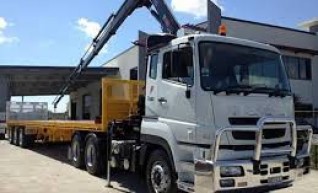 Prime Mover with Hiab Crane 1