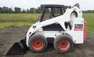 S205 Wheeled Bobcat 1