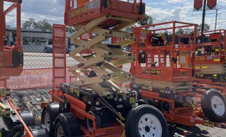 19Ft Scissor lift 1