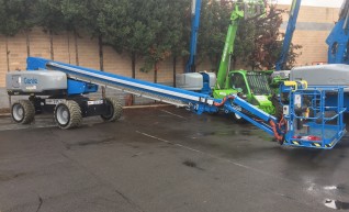 Straight Boom Lift 1