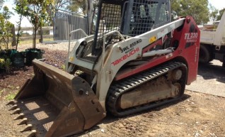 Takeuchi TL230 Bobcat 1