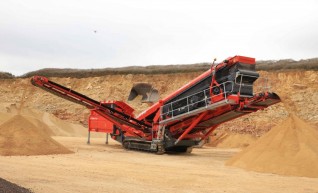 Terex Finlay 693 Mobile screen 1