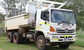 Tipper and bobcat for wet hire 1