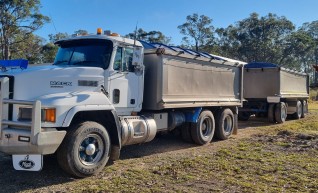 Tippers and watercarts 1