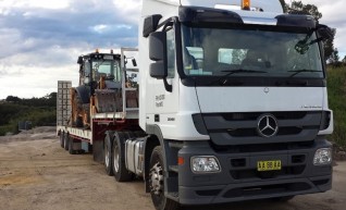 Truck with Drop Deck Float or with semi tipper trailer 1