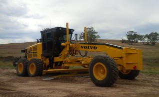 Volvo G720 Grader 1