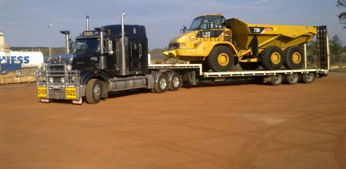 4x4 Low Loader 2
