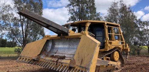 Dozer D6TXL w/operator 6
